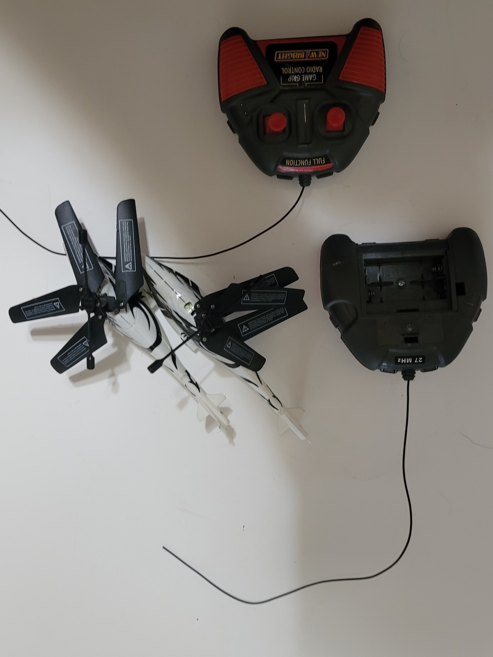 New Bright RC helicopters bundle lot 2 
Zebra Black White